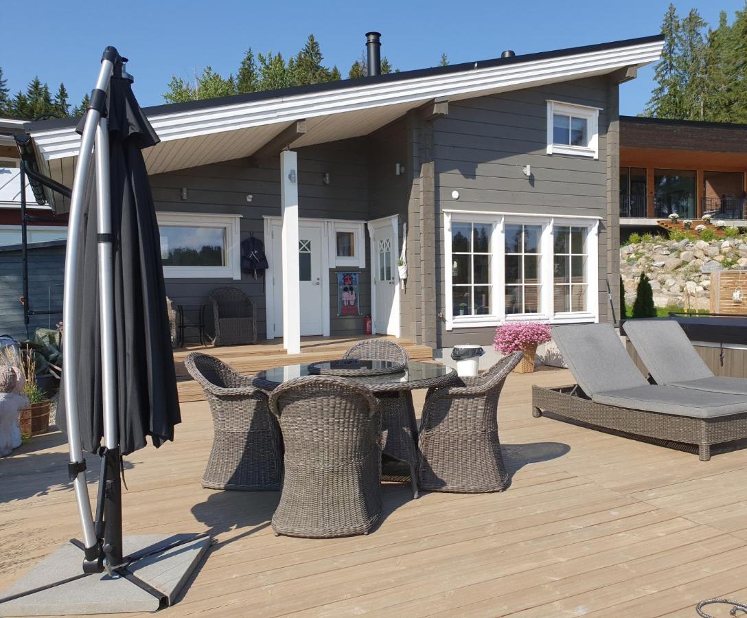 Stunning Log Cabin 45M2 On The Shore Of Kallavesi. Kuopio Exterior photo